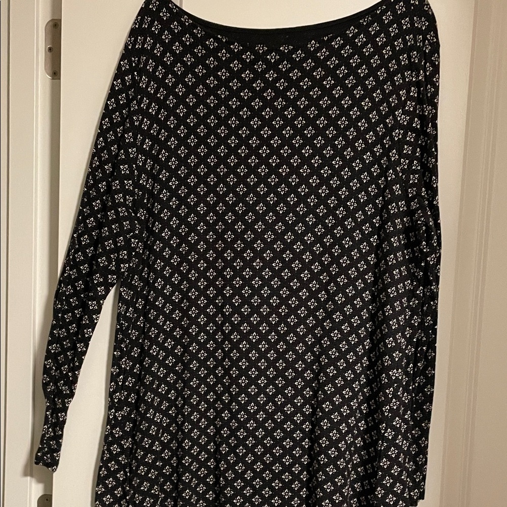 JJILL Black Print Knit Tunic